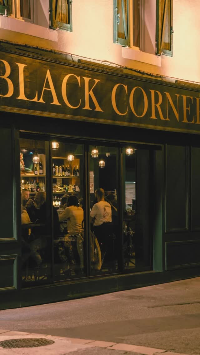 Devanture du pub